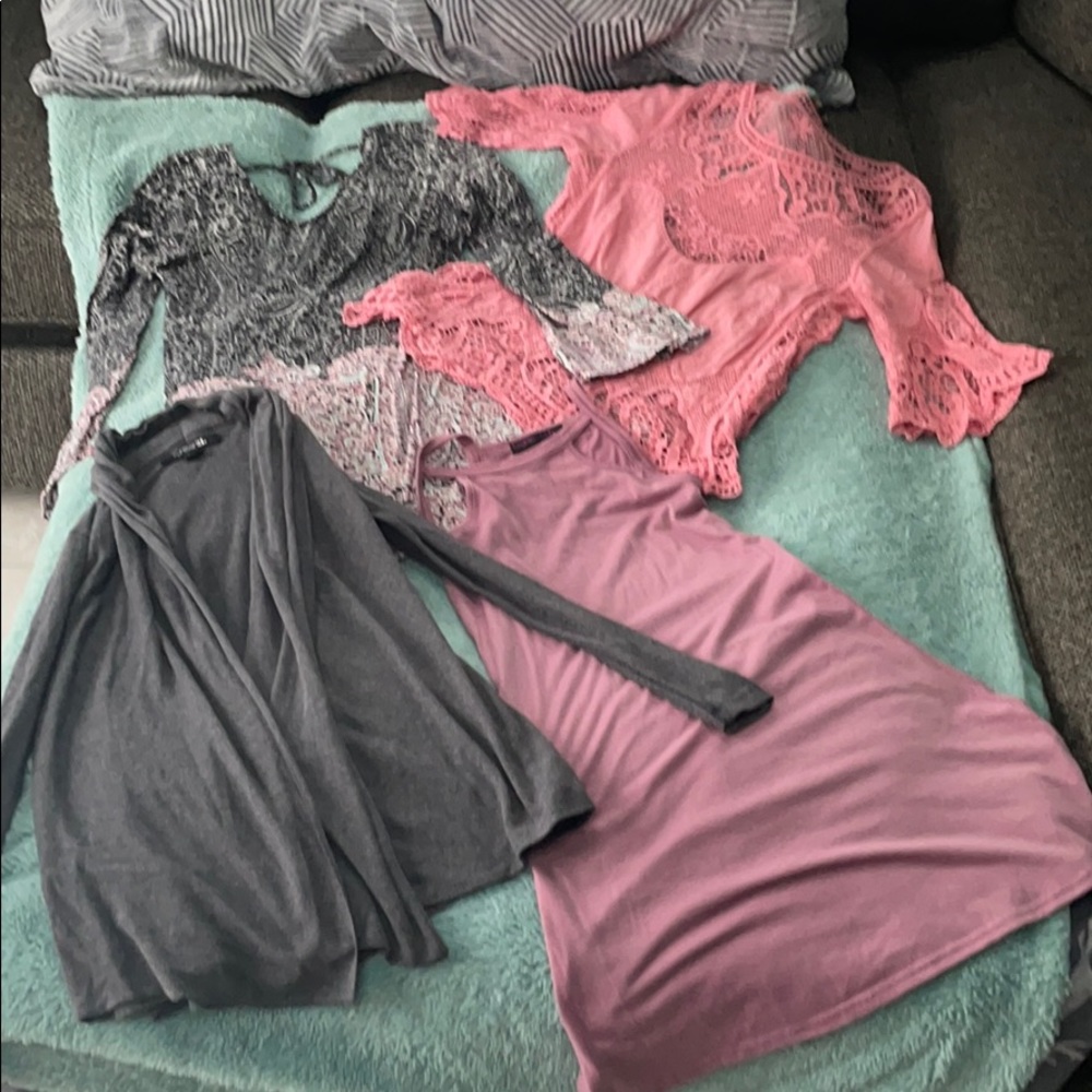 Woman’s BoHo Lot pink and grays
